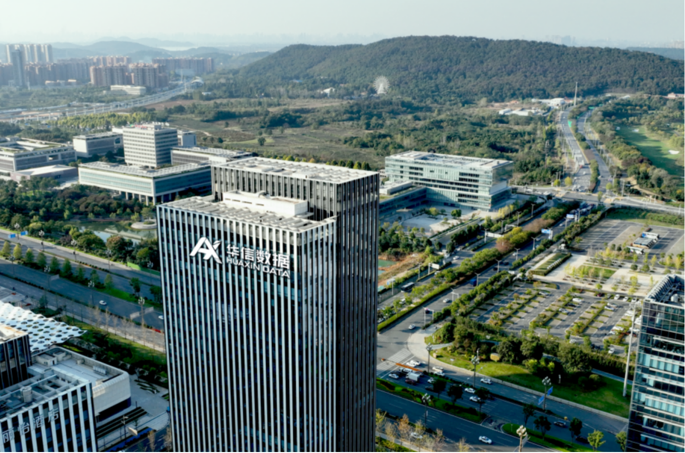 DB真人旗舰 DB数据胡卫军：25年初心不负，推进水务行业数字化转型升级